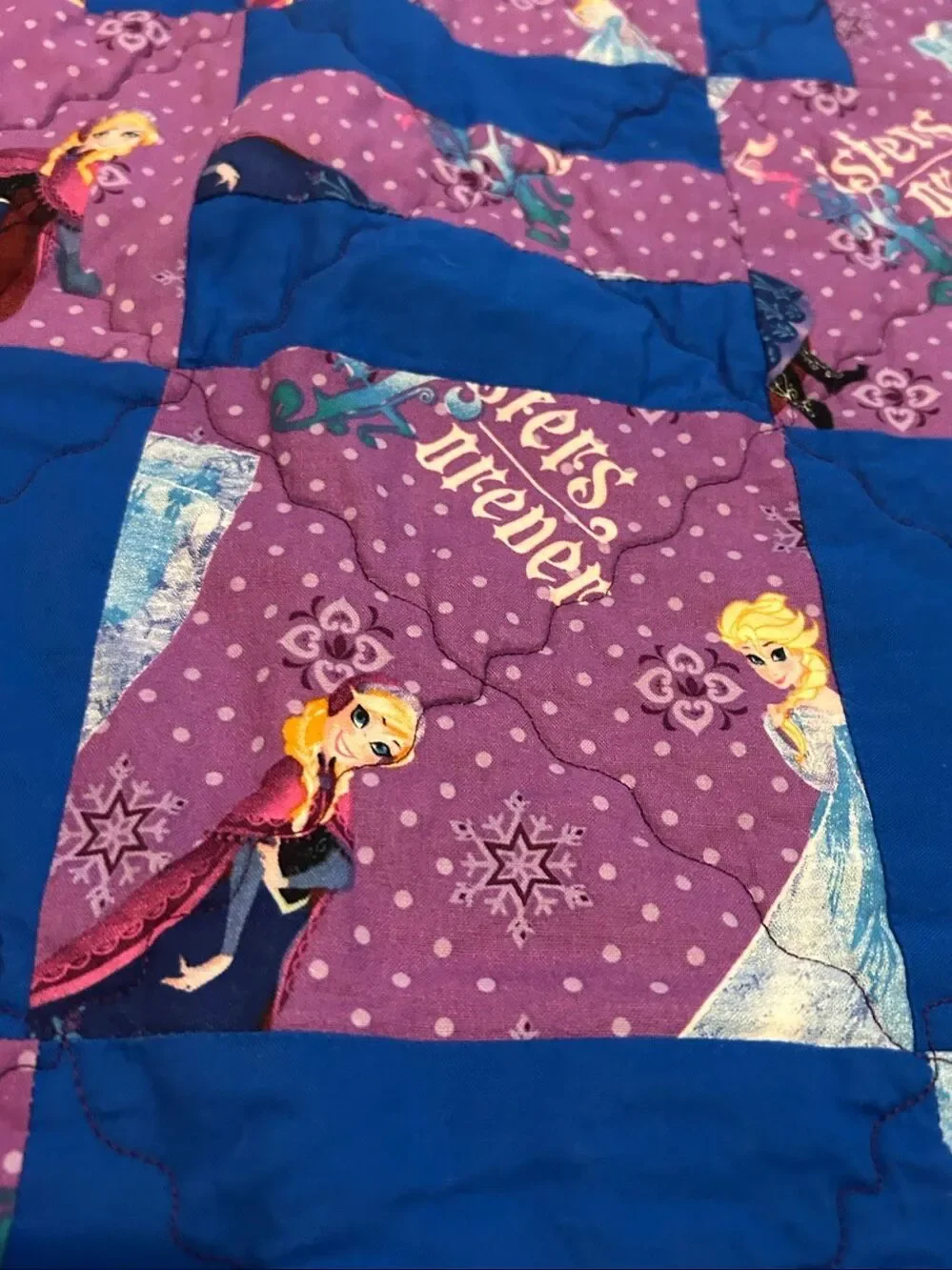 Disney Frozen Quilt Handmade Patchwork Blanket Elsa Anna Sisters Reversible 35x4